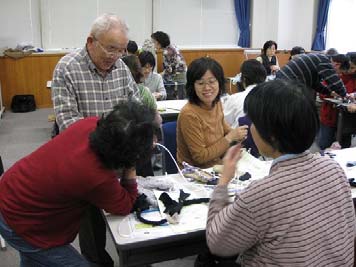 布ぞうり教室の様子